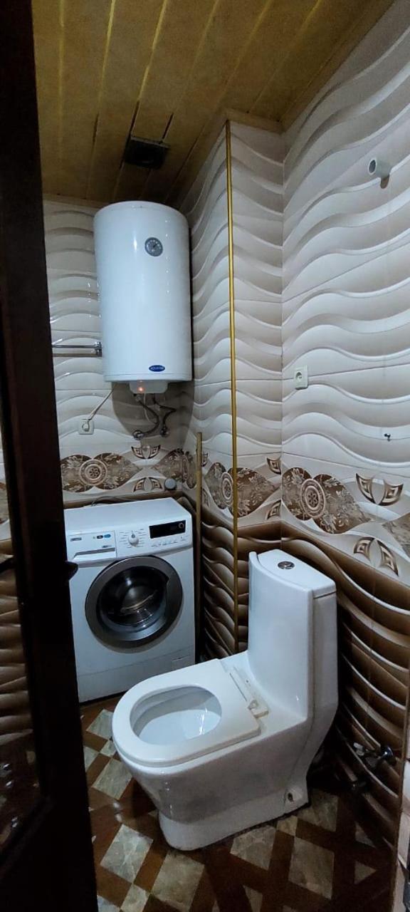 Aparthotel In Orbi Sea Towers バトゥーミ エクステリア 写真